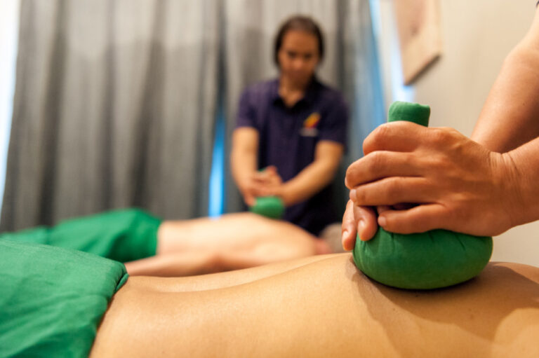Thai herbal compress treatment